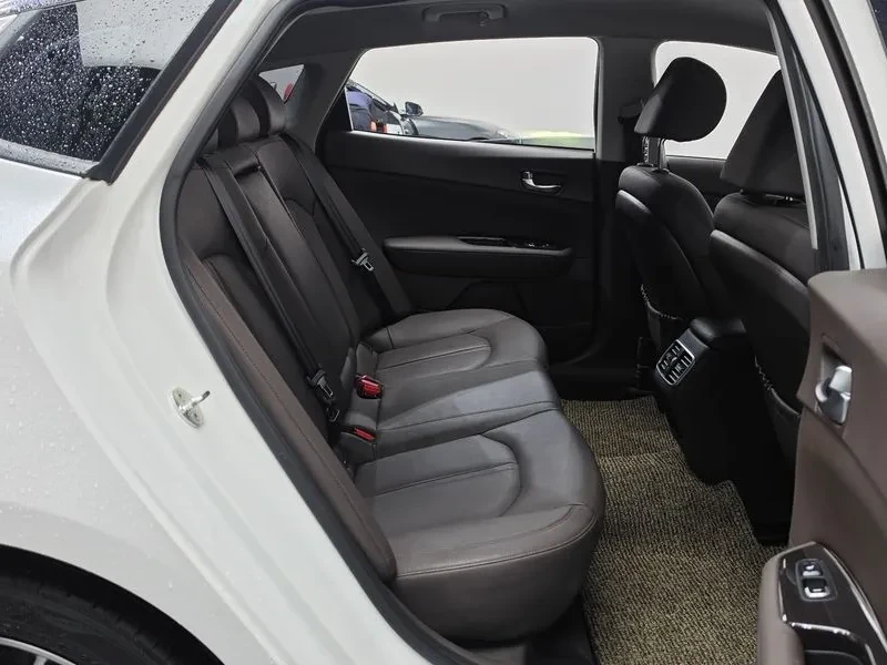 Kia K5 2.0 NOBLESSE ���������| �������| ��������� | Mobile.bg � ����������� 11
