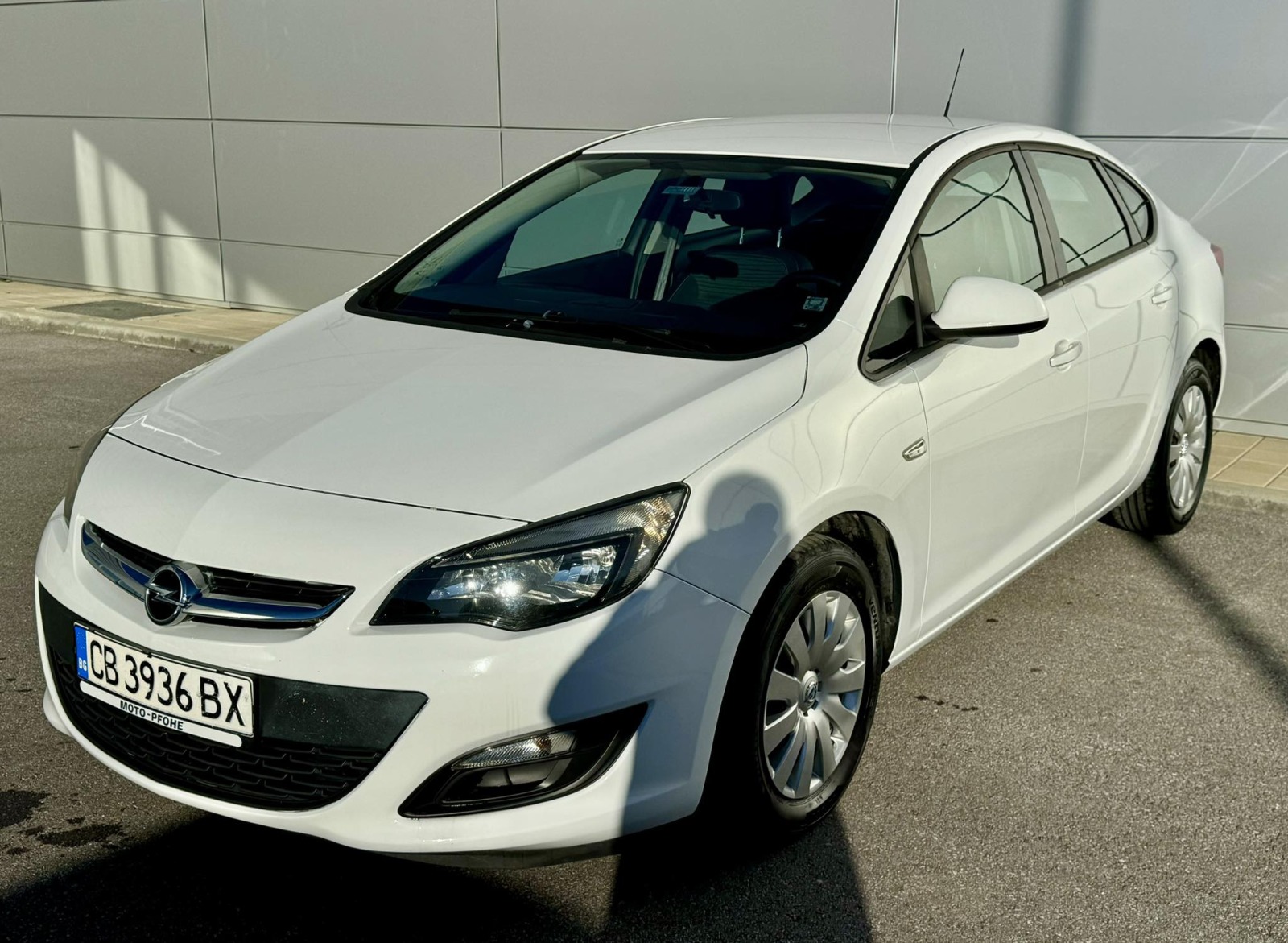 Opel Astra 1.6D - изображение 1