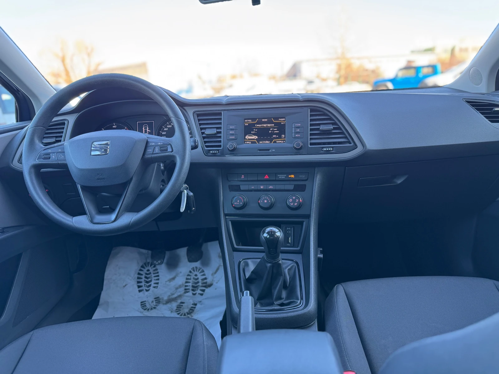 Seat Leon 1.6TDI-116-2019-EURO6 | Mobile.bg — изображение 13