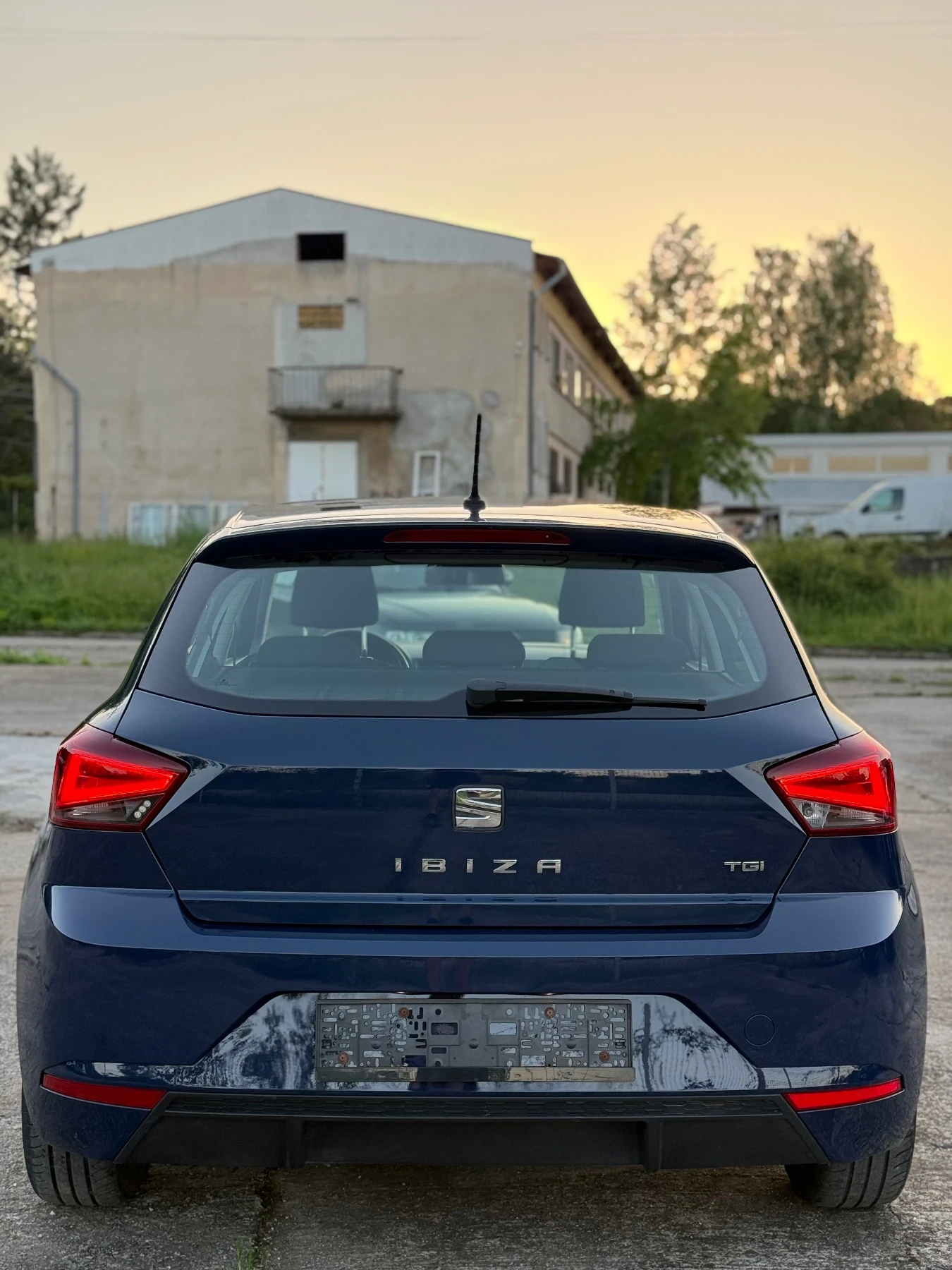 Seat Ibiza TGI Carplay Темпомат - изображение 6