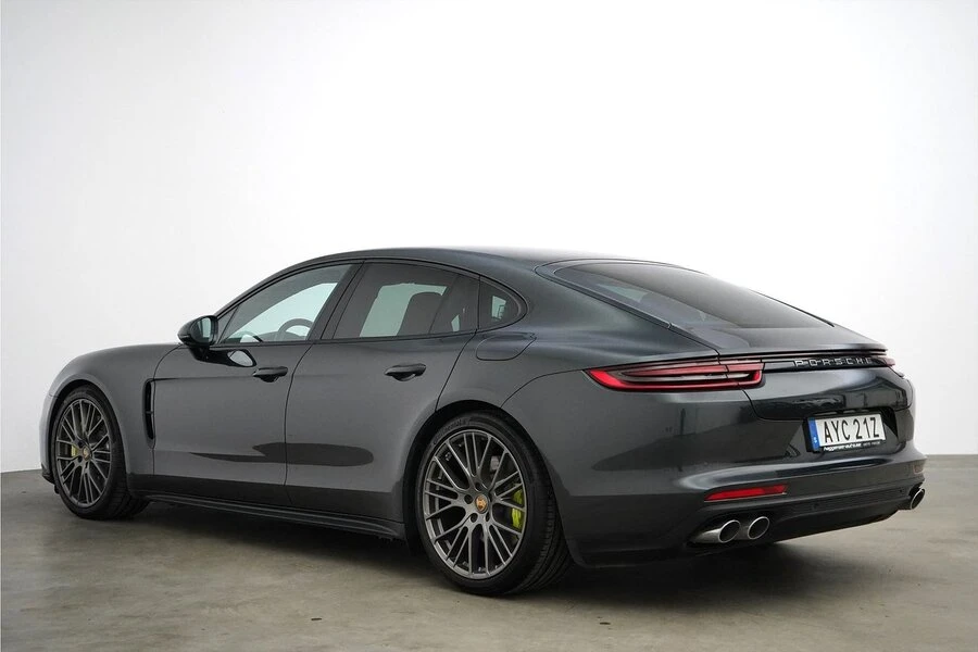 Porsche Panamera 4 E-Hybrid Bose - изображение 5