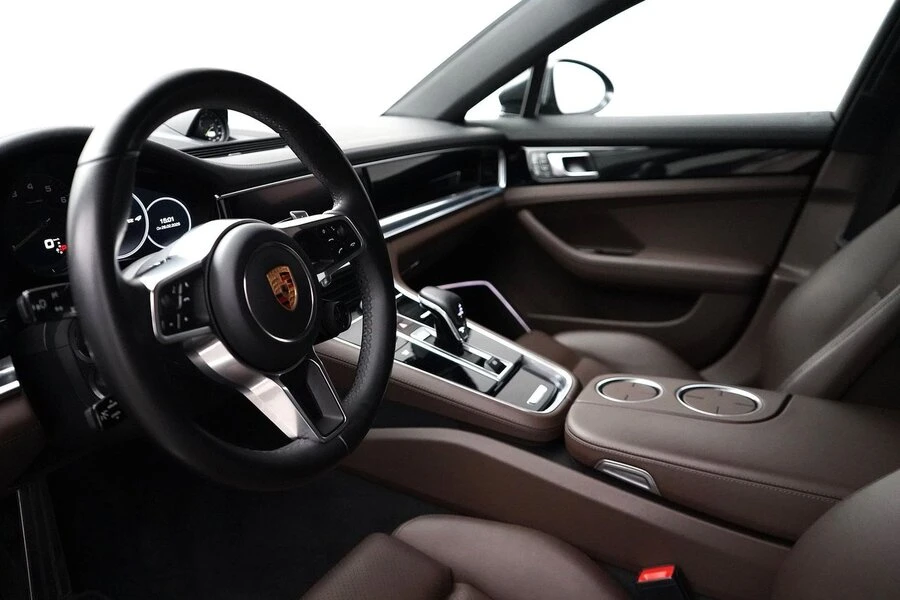 Porsche Panamera 4 E-Hybrid Bose - изображение 7