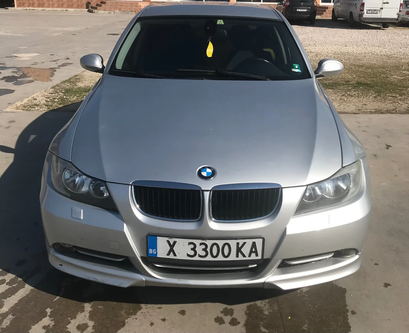BMW 320 320d - изображение 8