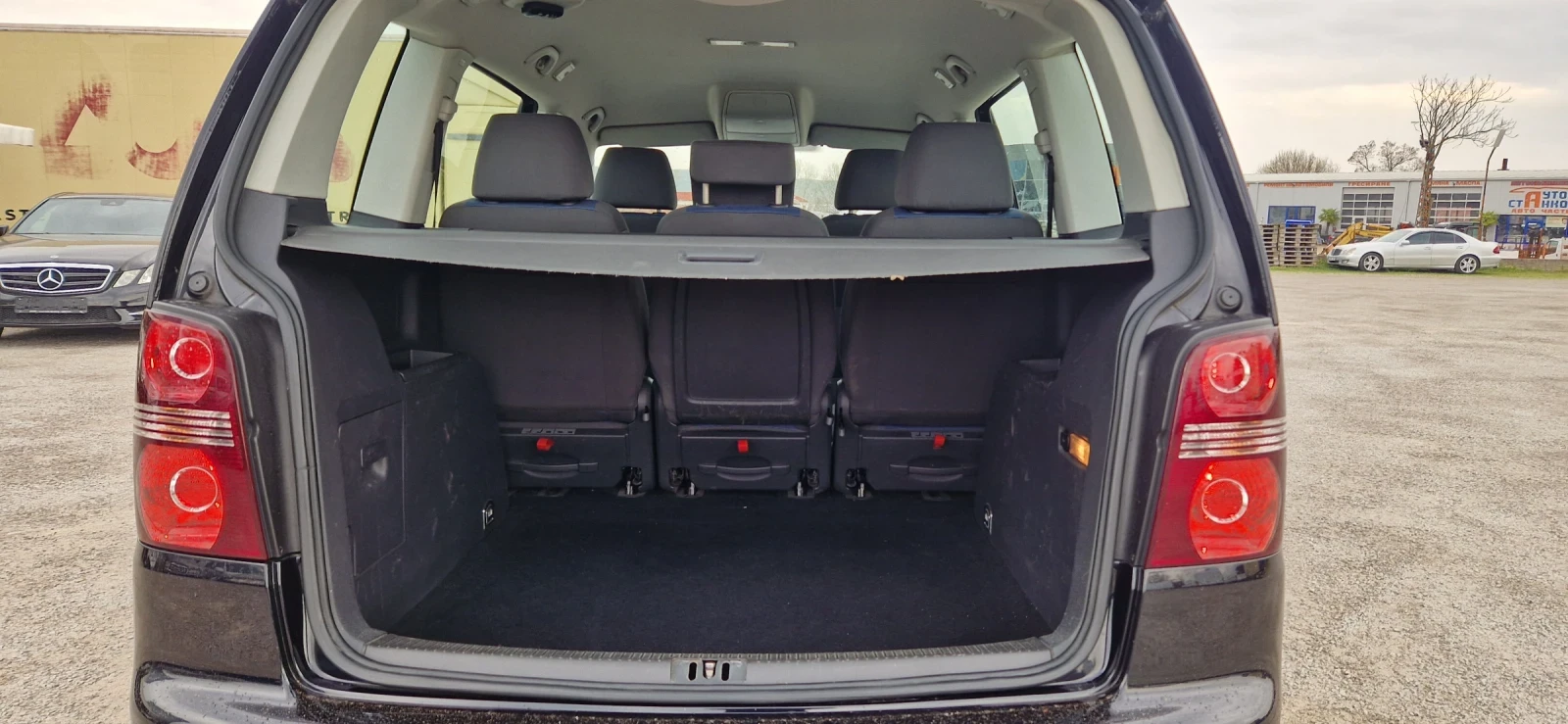 VW Touran 1.9 TDI 105 к.с.EU-4 | Mobile.bg — изображение 14