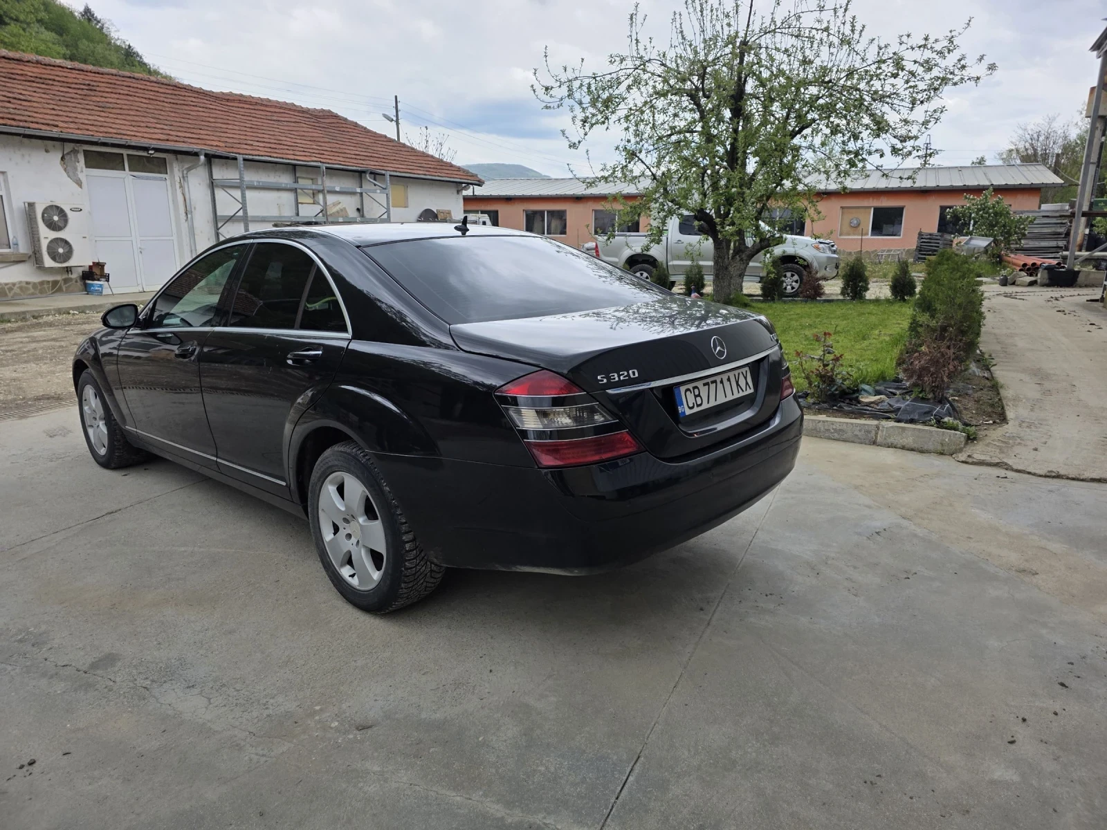 Mercedes-Benz S 320, снимка 4 - Автомобили и джипове - 54388376