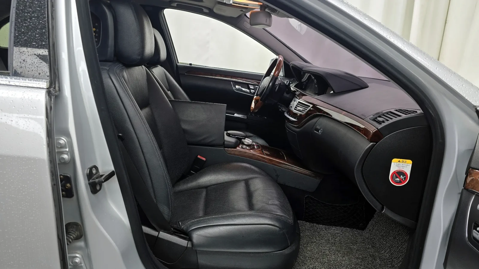 Mercedes-Benz S 500 * Long * Телевизори * Rear Comfort Package, снимка 8 - Автомобили и джипове - 54702327