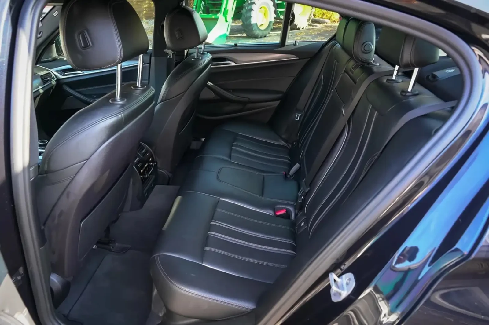 BMW 530 XDrive* B48 * HEAD-UP* ПОДГРЕВ, снимка 15 - Автомобили и джипове - 54999513