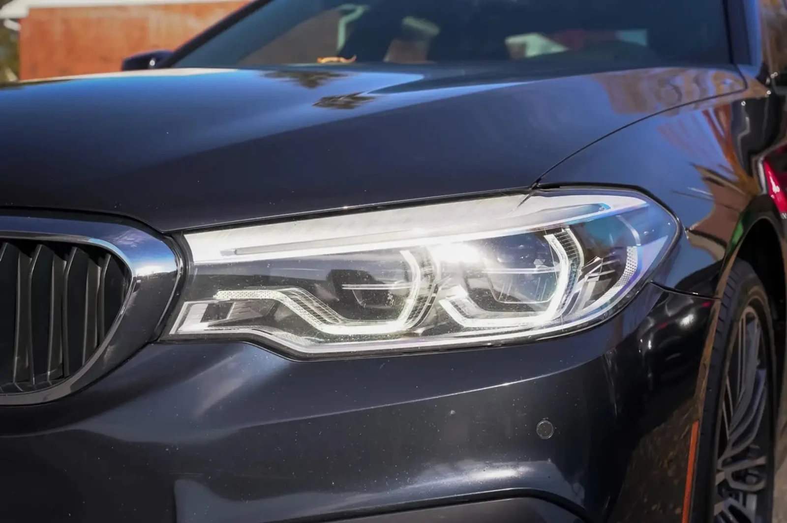 BMW 530 XDrive* B48 * HEAD-UP* ПОДГРЕВ, снимка 6 - Автомобили и джипове - 54999513