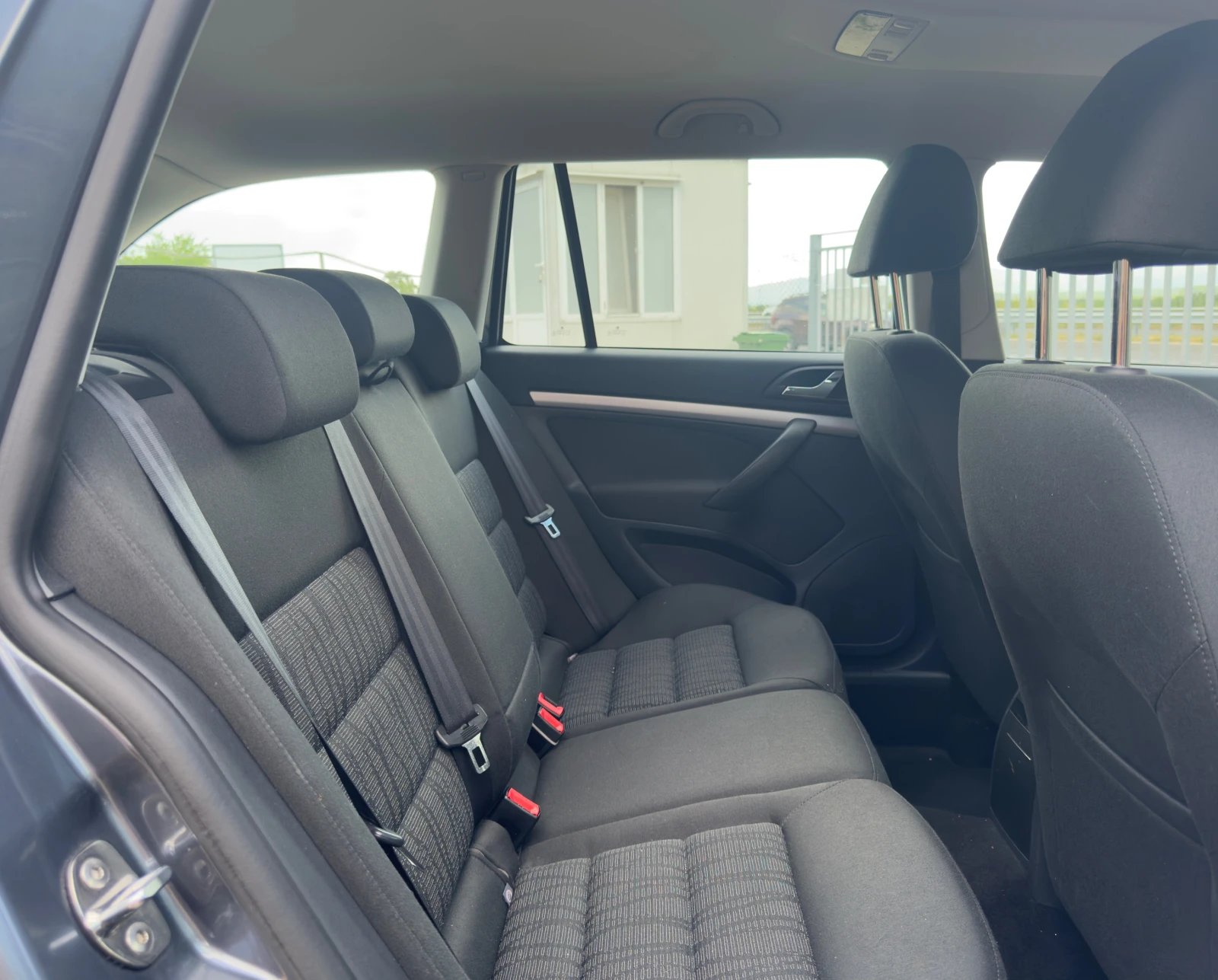 Skoda Octavia 1.9TDI 205000km.100%, снимка 15 - Автомобили и джипове - 55105469