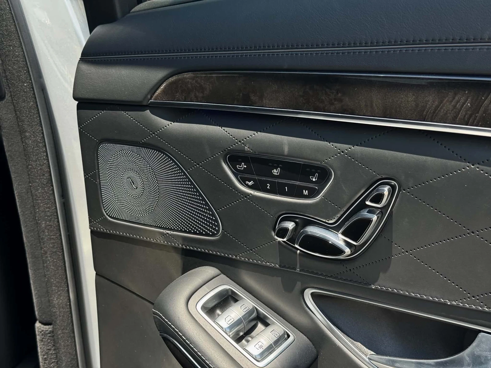 Mercedes-Benz S 63 AMG Facelift Full, снимка 13 - Автомобили и джипове - 55197401