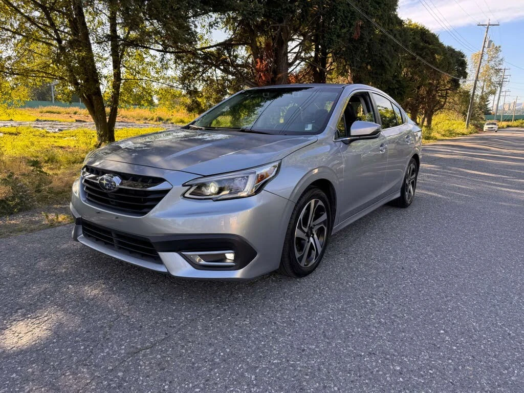 Subaru Legacy * Limited* ПАНО* KEYLESS* Camera* ПОДГРЕВ* , снимка 3 - Автомобили и джипове - 55432716