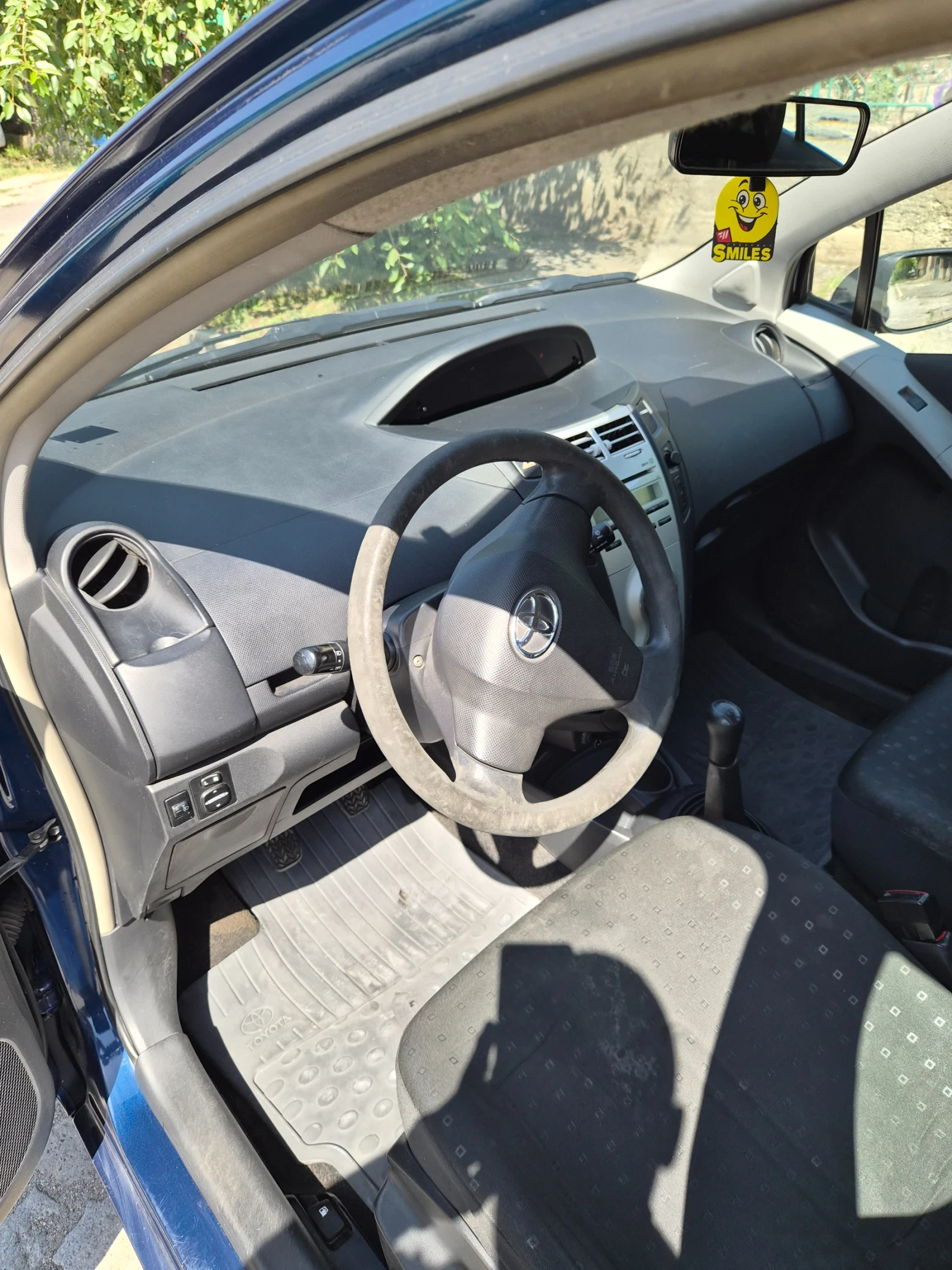 Toyota Yaris 1.4, снимка 7 - Автомобили и джипове - 55606301