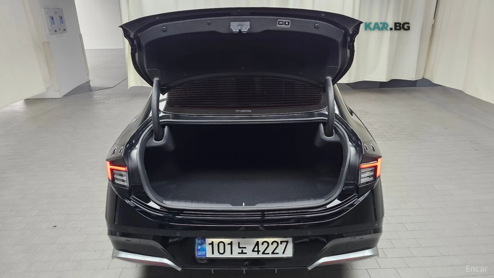 Hyundai Sonata 2.0/EXCLUSIVE/DRIVE-ASSISTS, снимка 5 - Автомобили и джипове - 55752316