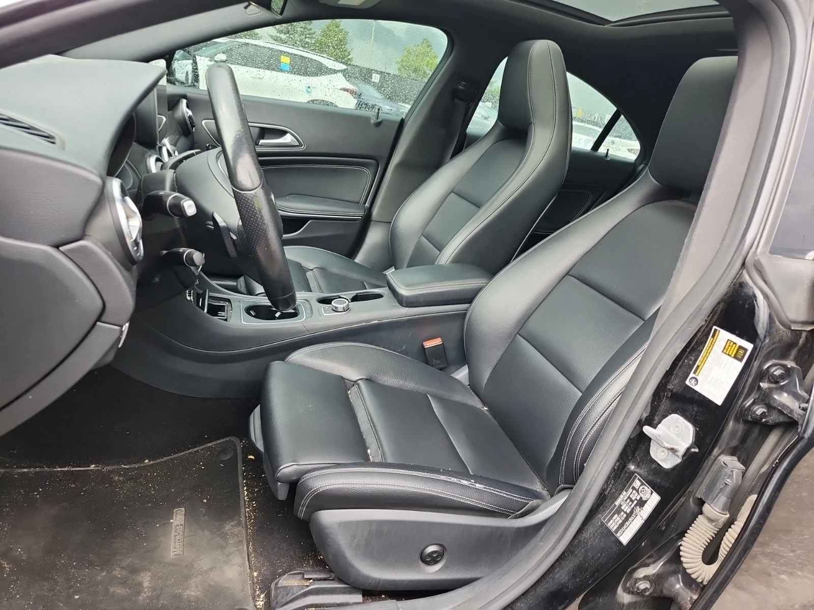 Mercedes-Benz CLA 250 АМГ ПАКЕТ/ CARFAX /ПОДГРЕВ/ПАМЕТ/ПАНОРАМА/, снимка 5 - Автомобили и джипове - 56076047
