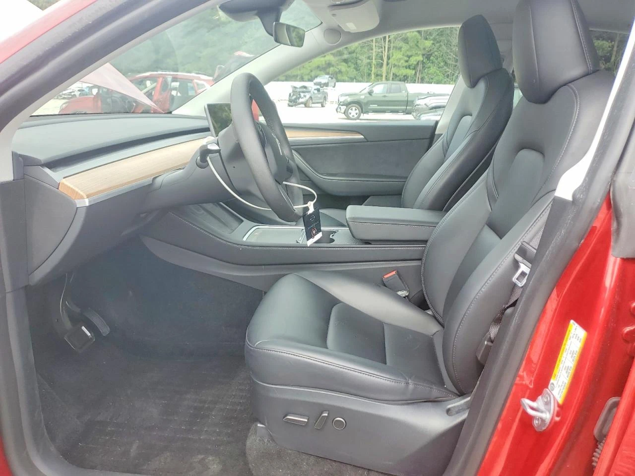 Tesla Model Y, снимка 7 - Автомобили и джипове - 56376807
