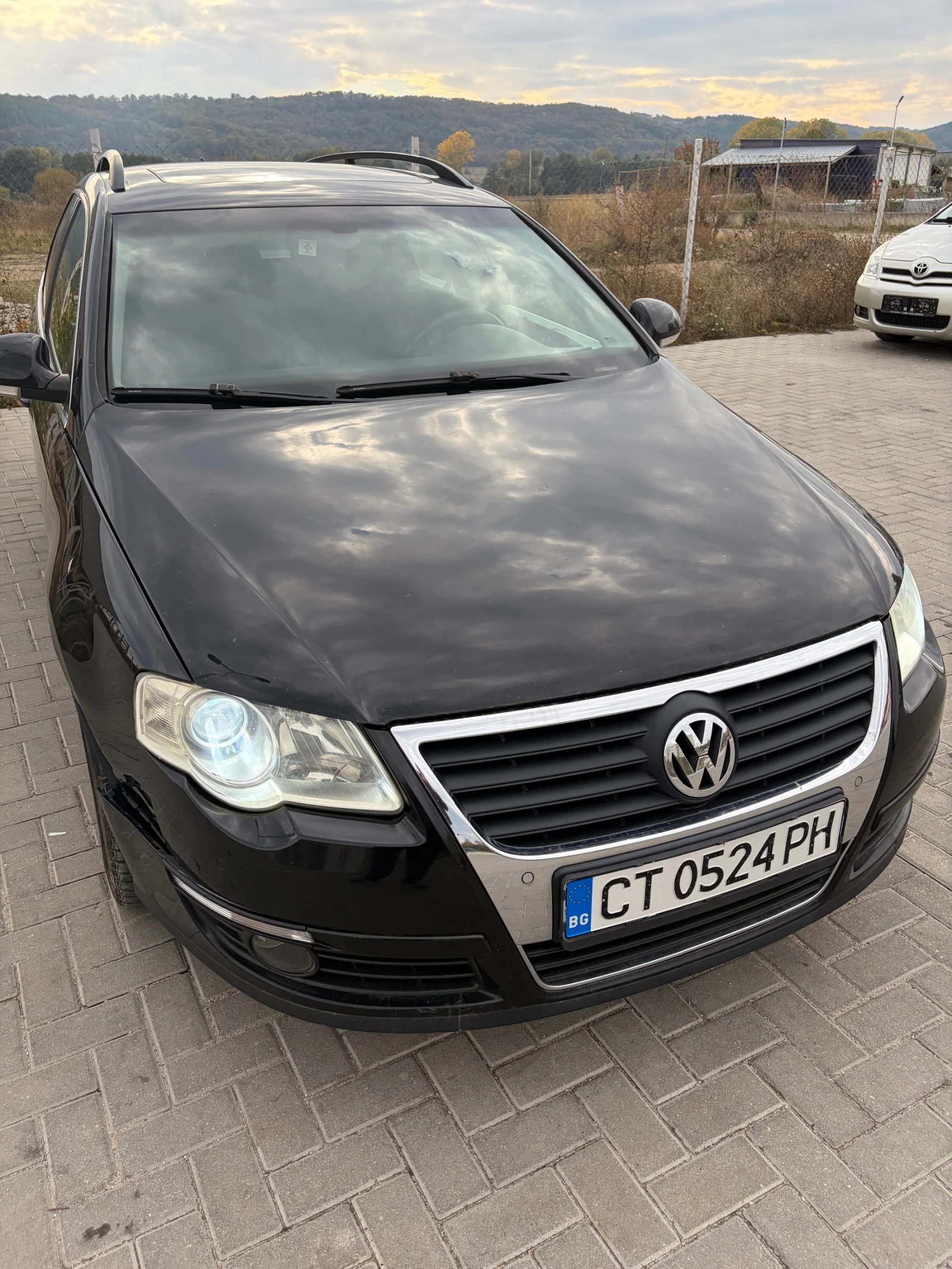 VW Passat, снимка 2 - Автомобили и джипове - 56615423