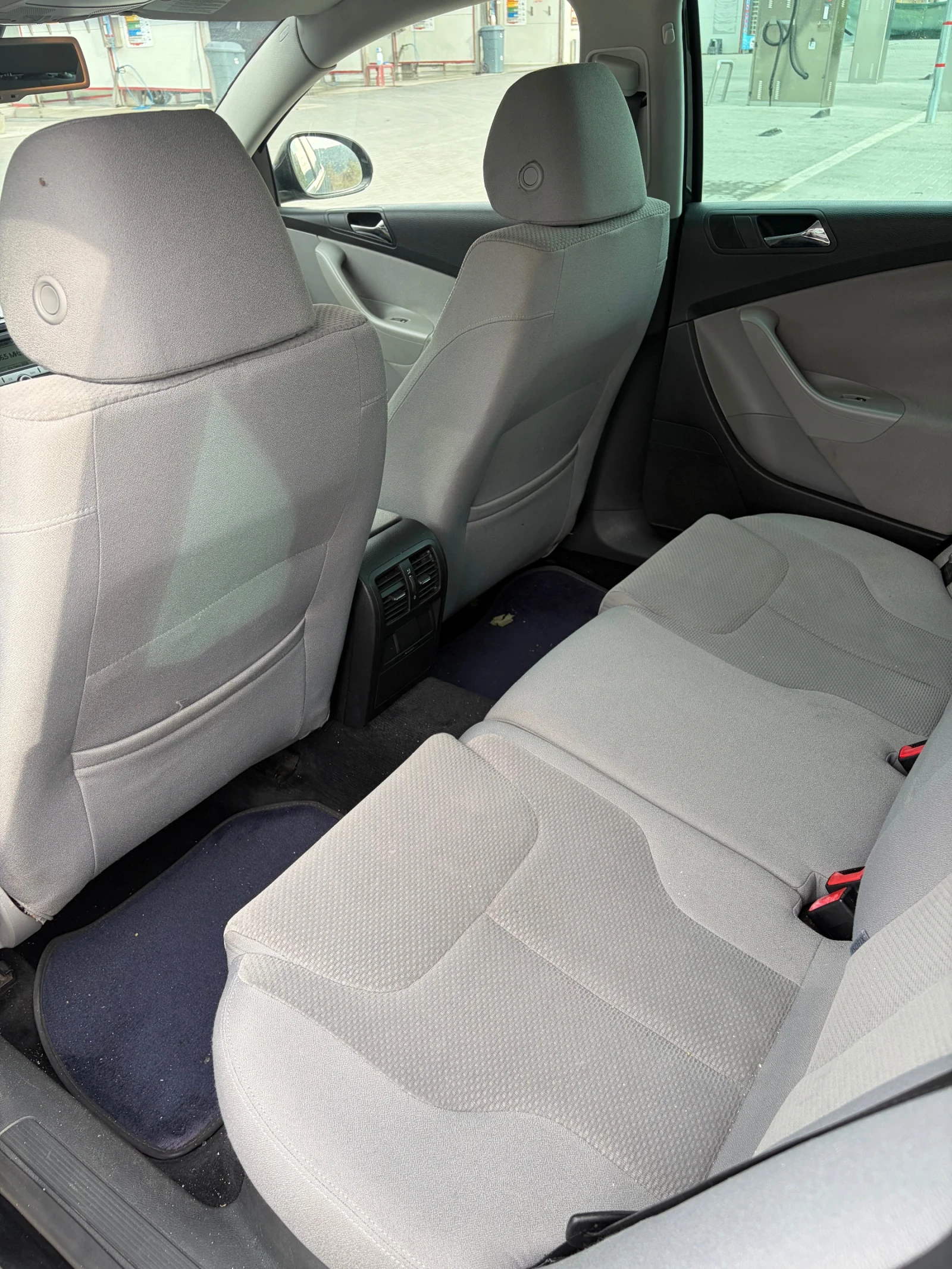VW Passat, снимка 9 - Автомобили и джипове - 56615423