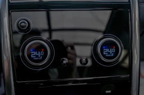 Land Rover Discovery Sport P300e/Hybrid/Камера/Meridian/Панорама/Memory, снимка 10