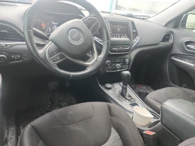 Jeep Grand cherokee * * CARFAX * * АВТО КРЕДИТ * * , снимка 6