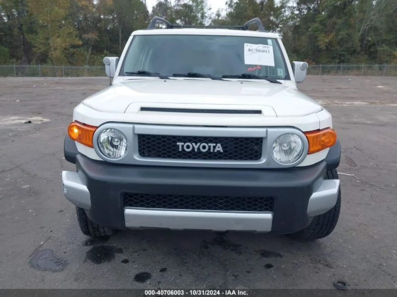 Toyota Fj cruiser, снимка 1 - Автомобили и джипове - 48317579