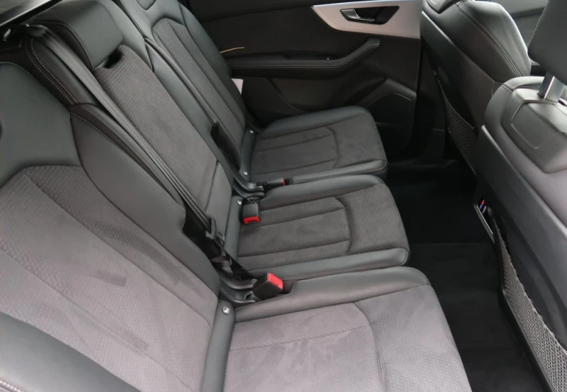Audi Q7  3.0 TDI Quattro, снимка 6 - Автомобили и джипове - 52604517