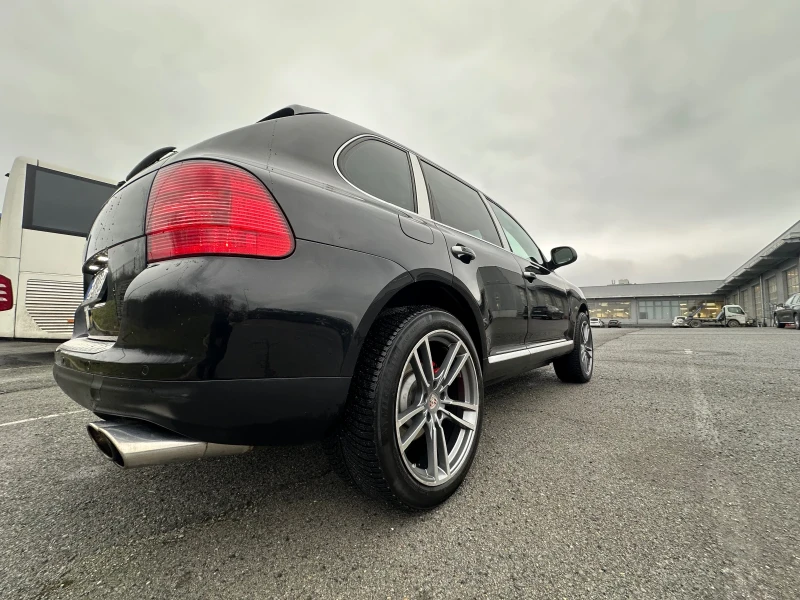 Porsche Cayenne 4.5 Turbo, снимка 3 - Автомобили и джипове - 53435935
