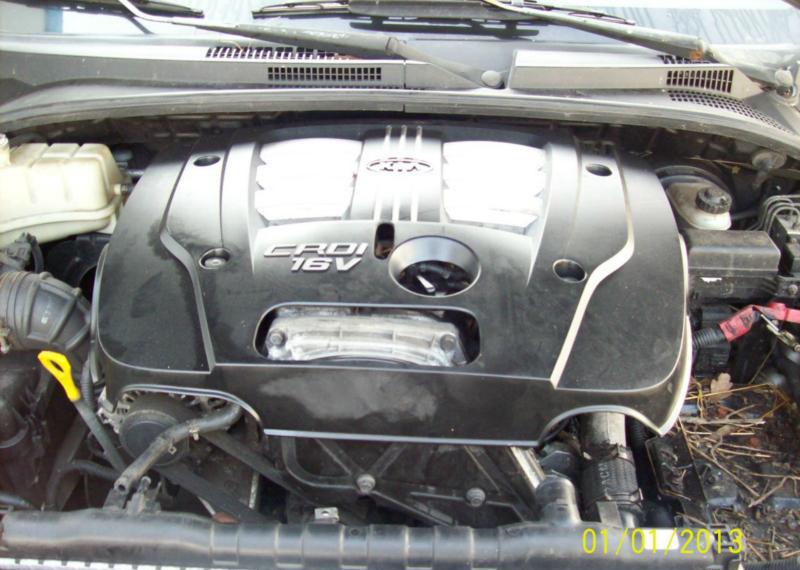Kia Sorento 2.5CRDI, снимка 3 - Автомобили и джипове - 42072292