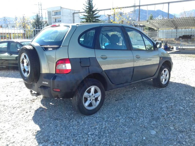 Renault Scenic rx4 2.0/16V/137hp/4x4/НА ЧАСТИ , снимка 4 - Автомобили и джипове - 23177128