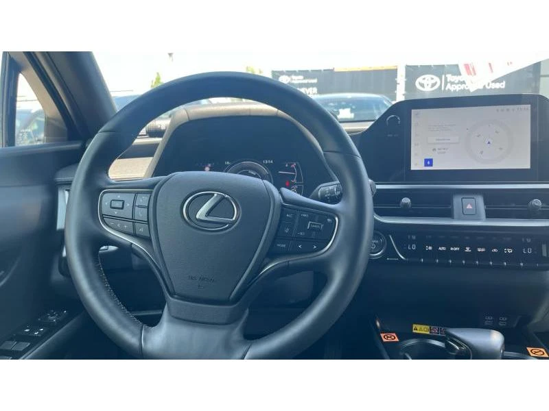 Lexus UX 250h F-Sport - изображение 9
