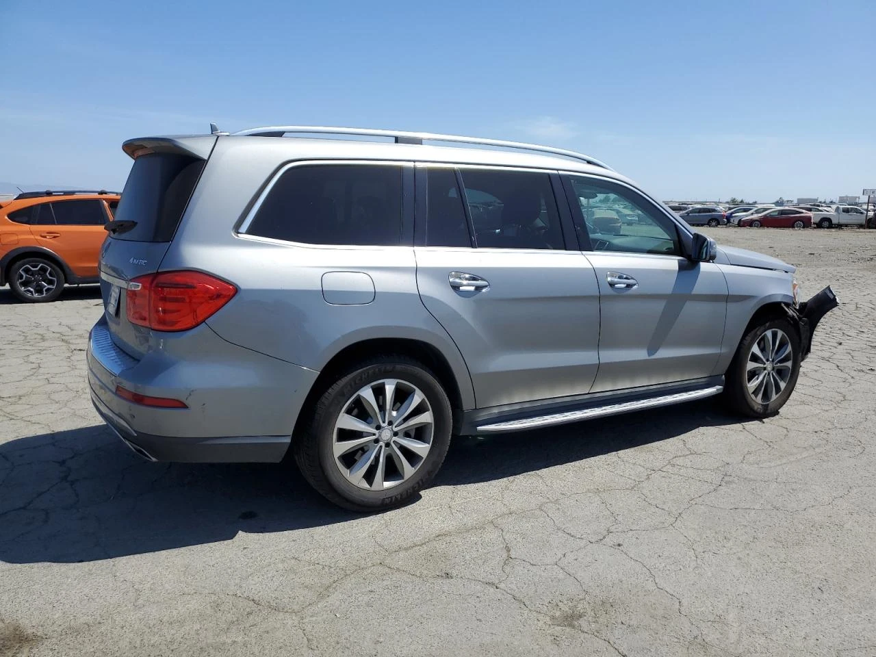 Mercedes-Benz GL 450 4MATIC ПОДГРЕВИ/КАМЕРА/ПАРКТРОНИЦИ/БЕЗ ГРЕШКИ! - изображение 4