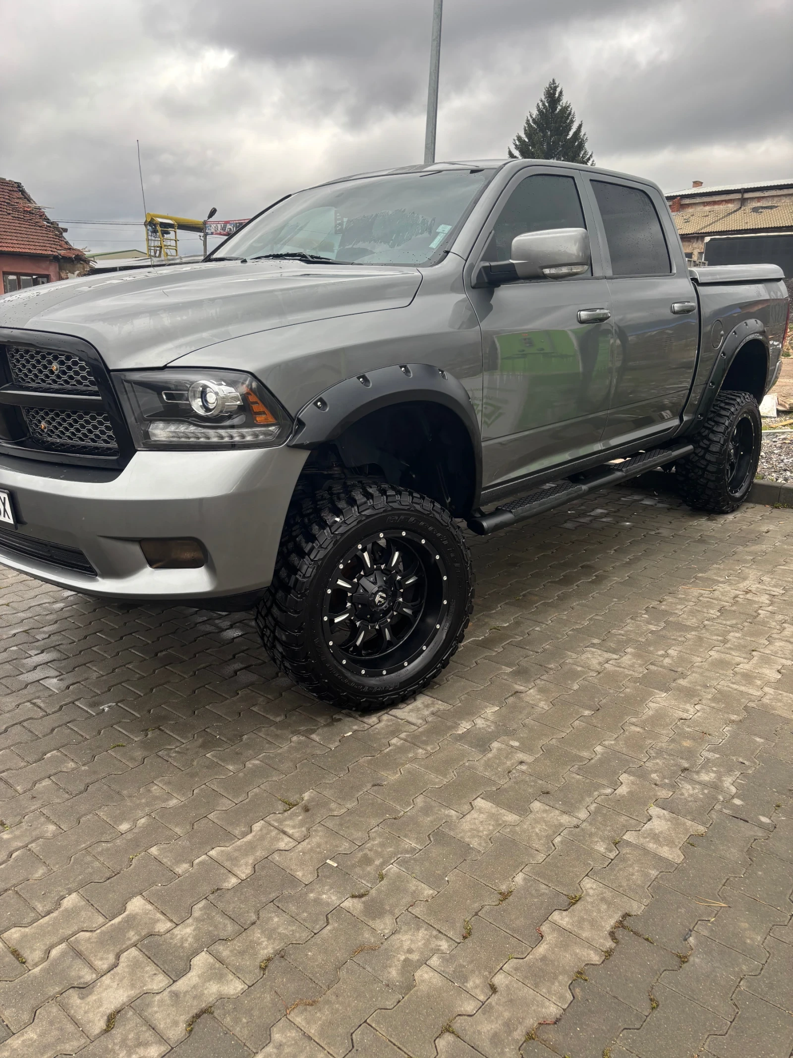 Dodge RAM 1500 5.7 HEMI - изображение 2
