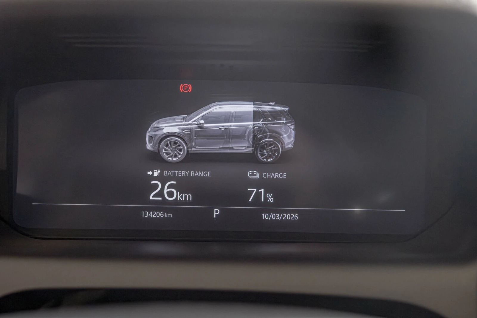 Land Rover Discovery Sport P300e/Hybrid/Камера/Meridian/Панорама/Memory, снимка 13 - Автомобили и джипове - 53788716