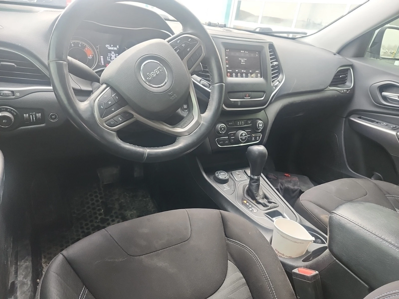 Jeep Grand cherokee * * CARFAX * * АВТО КРЕДИТ * * , снимка 6 - Автомобили и джипове - 54076815