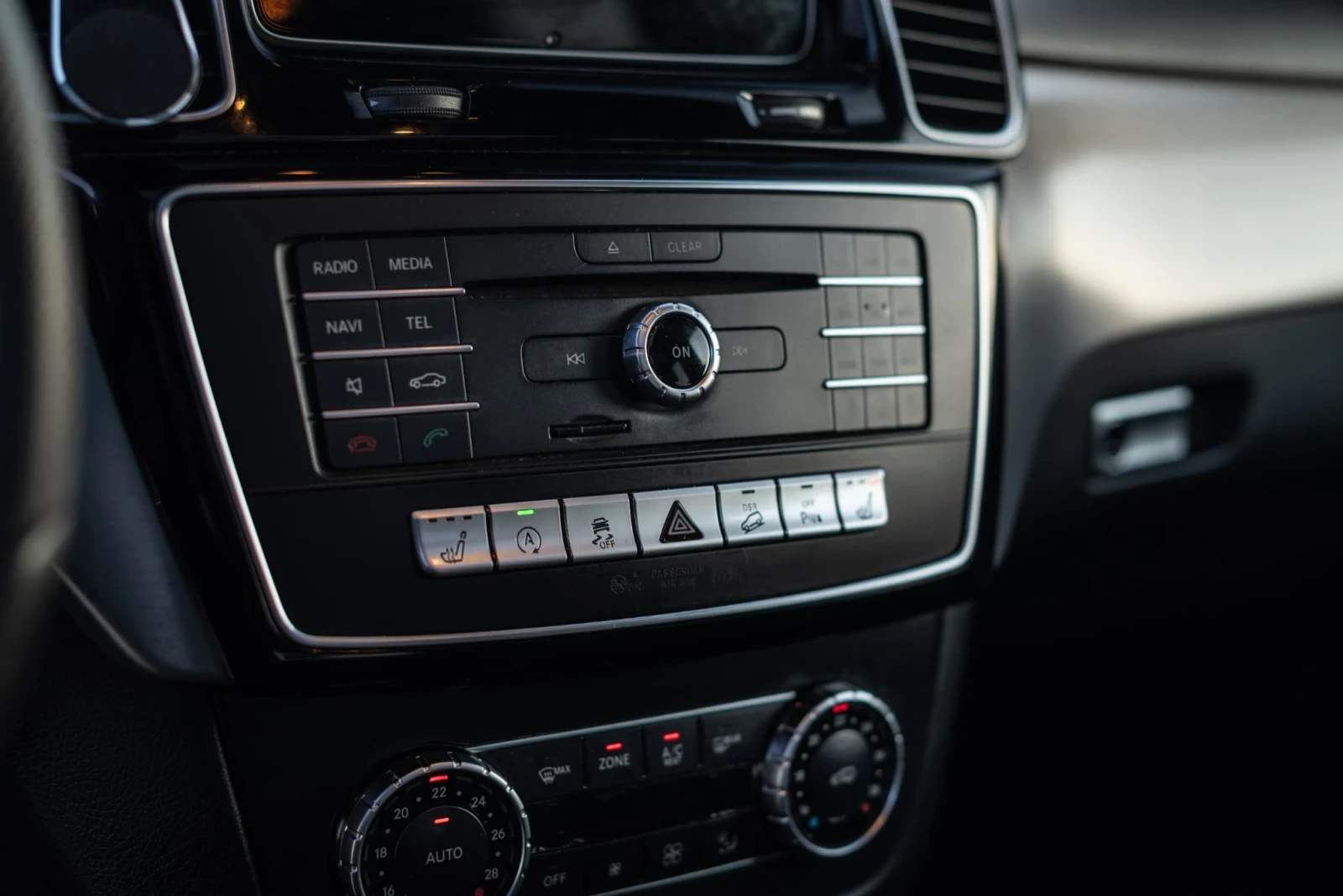 Mercedes-Benz GLE 350, снимка 7 - Автомобили и джипове - 54678083