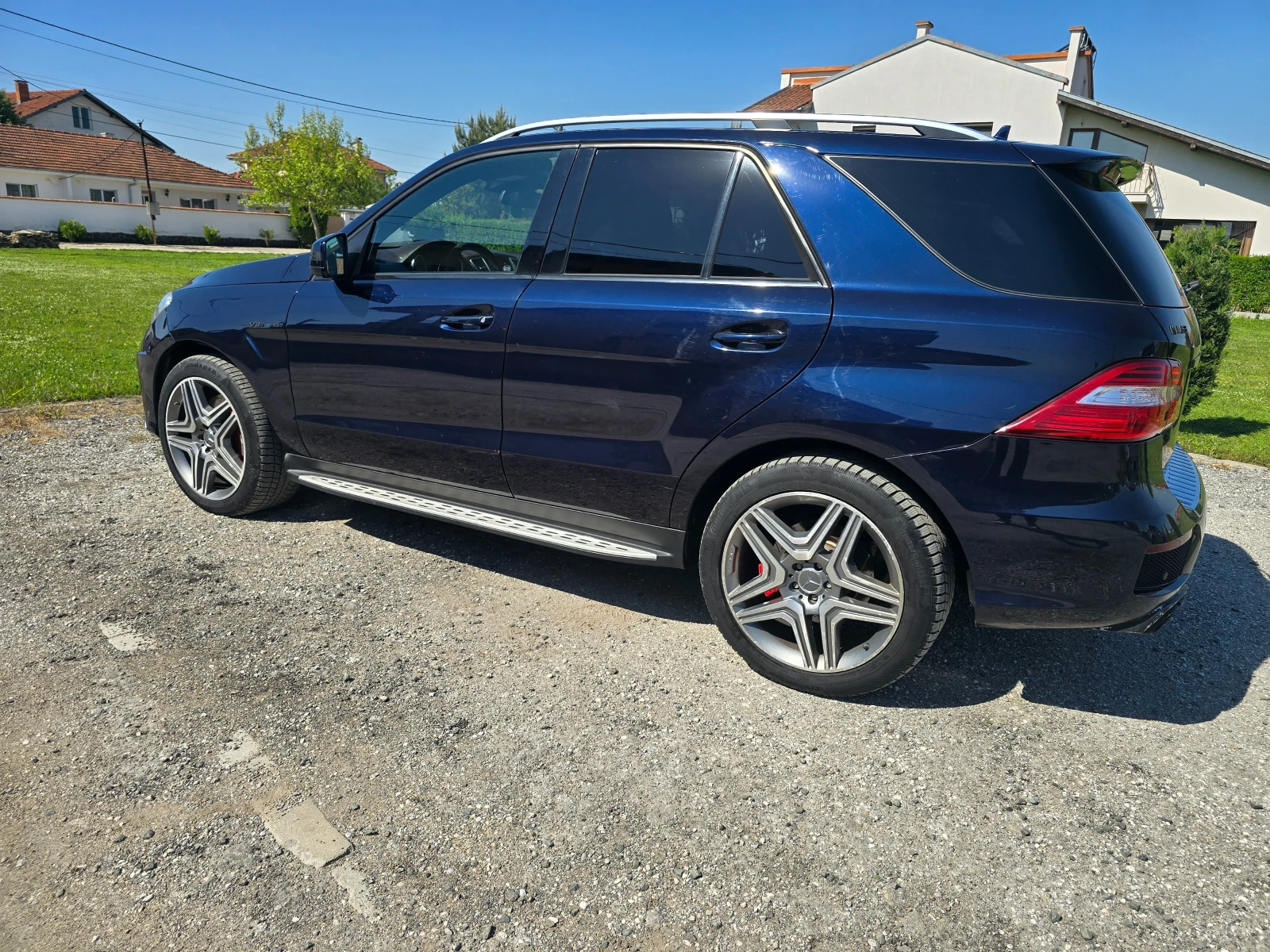 Mercedes-Benz ML 63 AMG 2014г, 6, 3-AMG, снимка 3 - Автомобили и джипове - 54423270