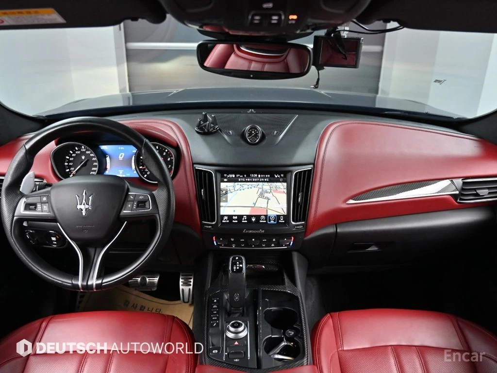 Maserati Levante 3.0 AWD* GRANSPORT* ПОДГРЕВ* ОБДУХВАНЕ* НАВИГАЦИЯ, снимка 3 - Автомобили и джипове - 54765711