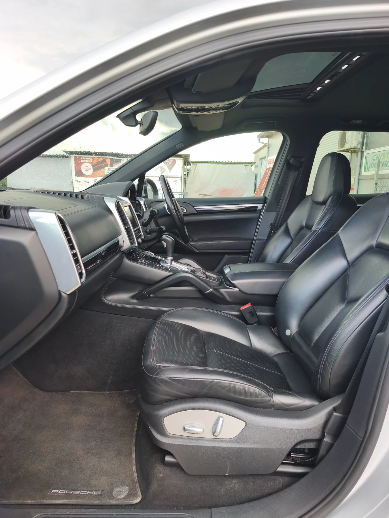 Porsche Cayenne 3.0D ПРУЖИНИ , снимка 15 - Автомобили и джипове - 54895966