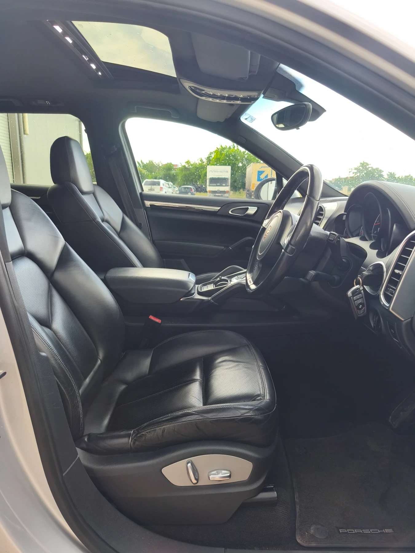 Porsche Cayenne 3.0D ПРУЖИНИ , снимка 12 - Автомобили и джипове - 54895966