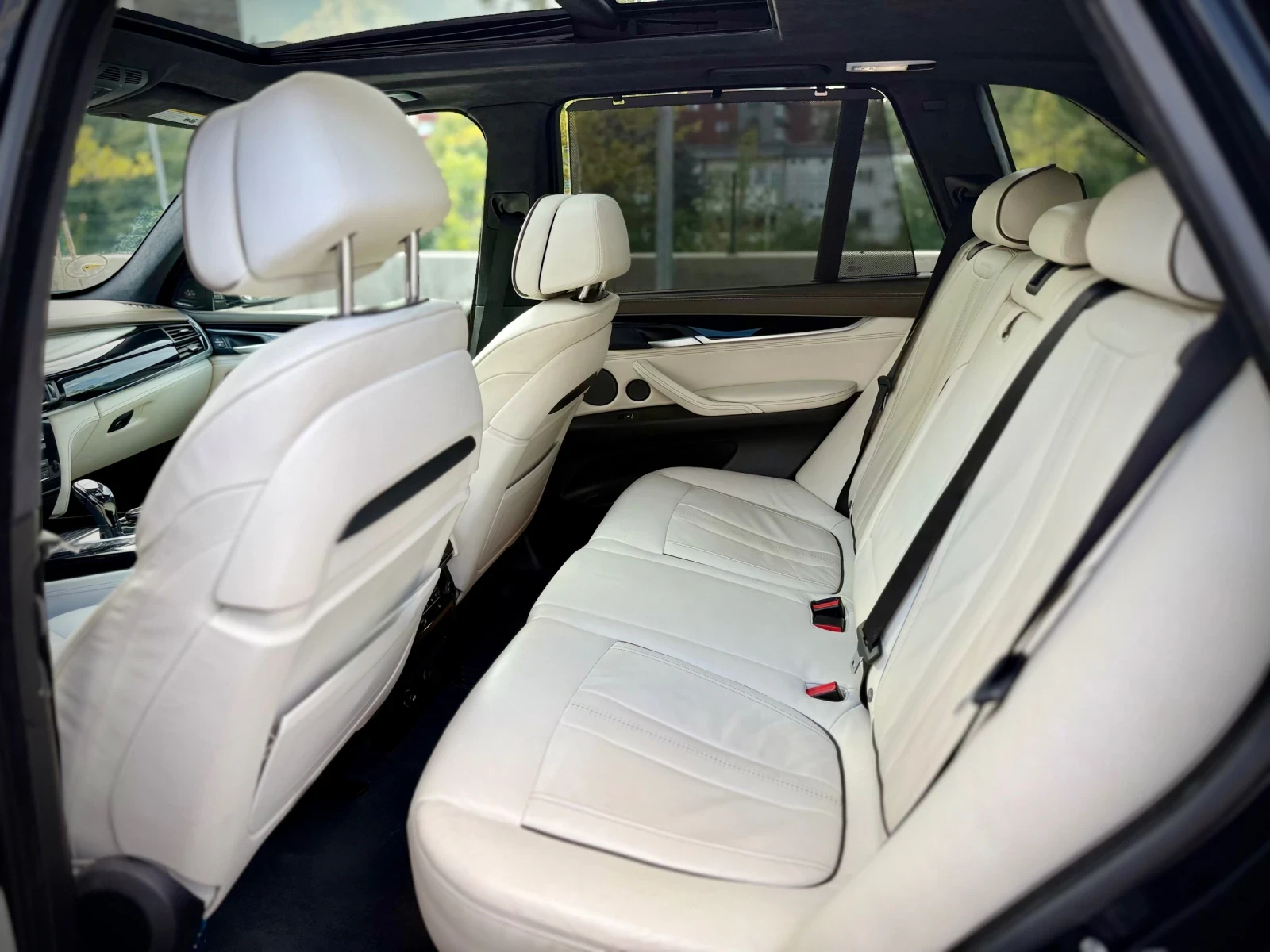 BMW X5 M-SPORT INDIVIDUAL 96000KM, снимка 11 - Автомобили и джипове - 55904635