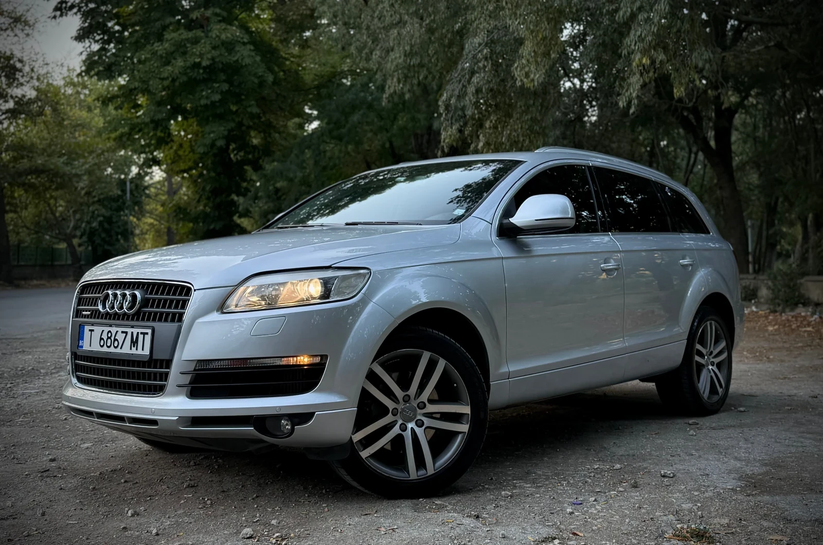 Audi Q7 3.0 TDI QUATTRO/ 7 местна, снимка 4 - Автомобили и джипове - 55994042