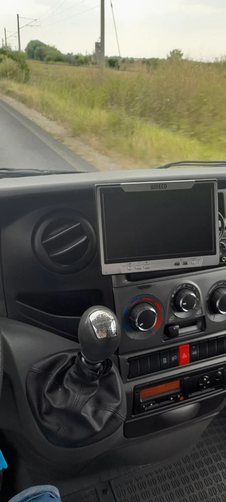 Iveco 35s15 Daily 2.3, снимка 4 - Бусове и автобуси - 53487604