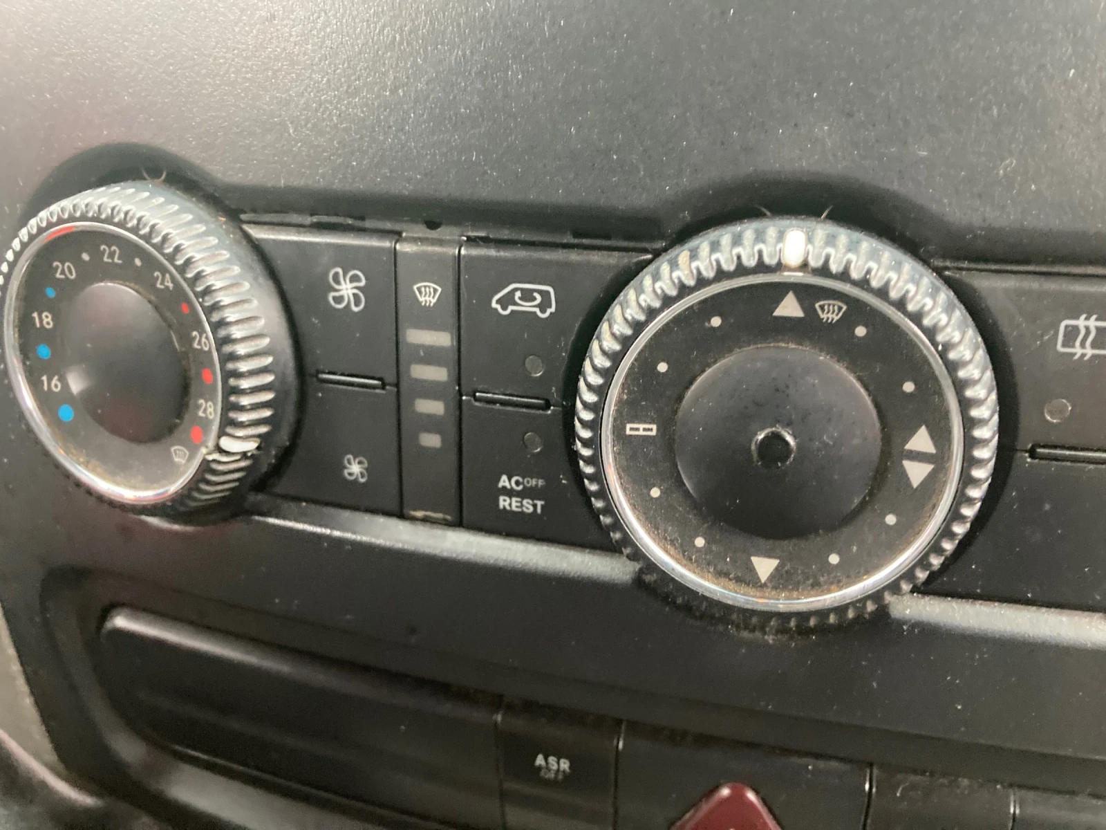 Mercedes-Benz Sprinter 318 Maxi, снимка 8 - Бусове и автобуси - 54162582