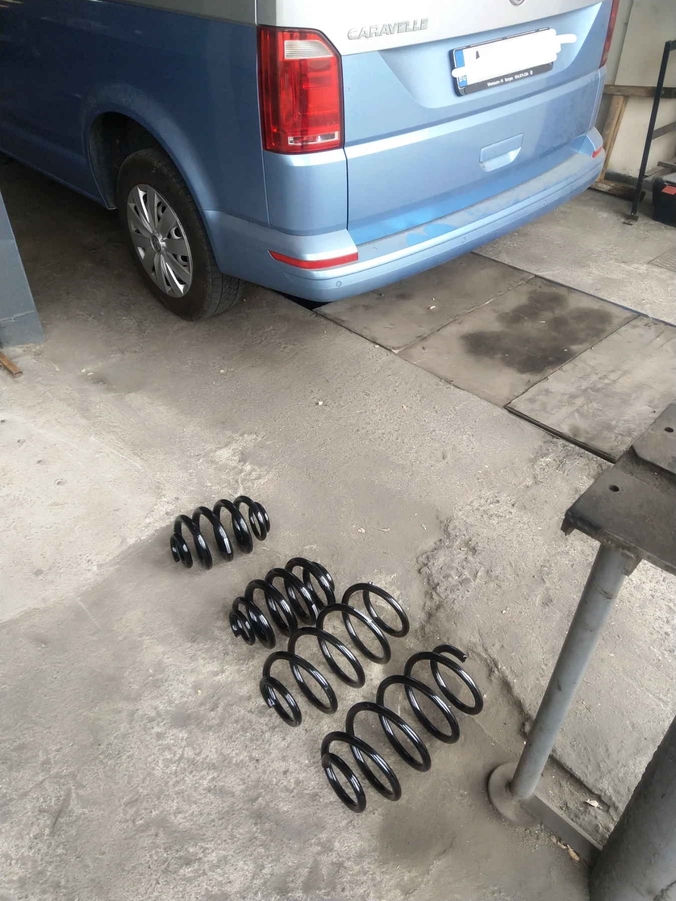VW Caravelle Long, снимка 7 - Бусове и автобуси - 54755241