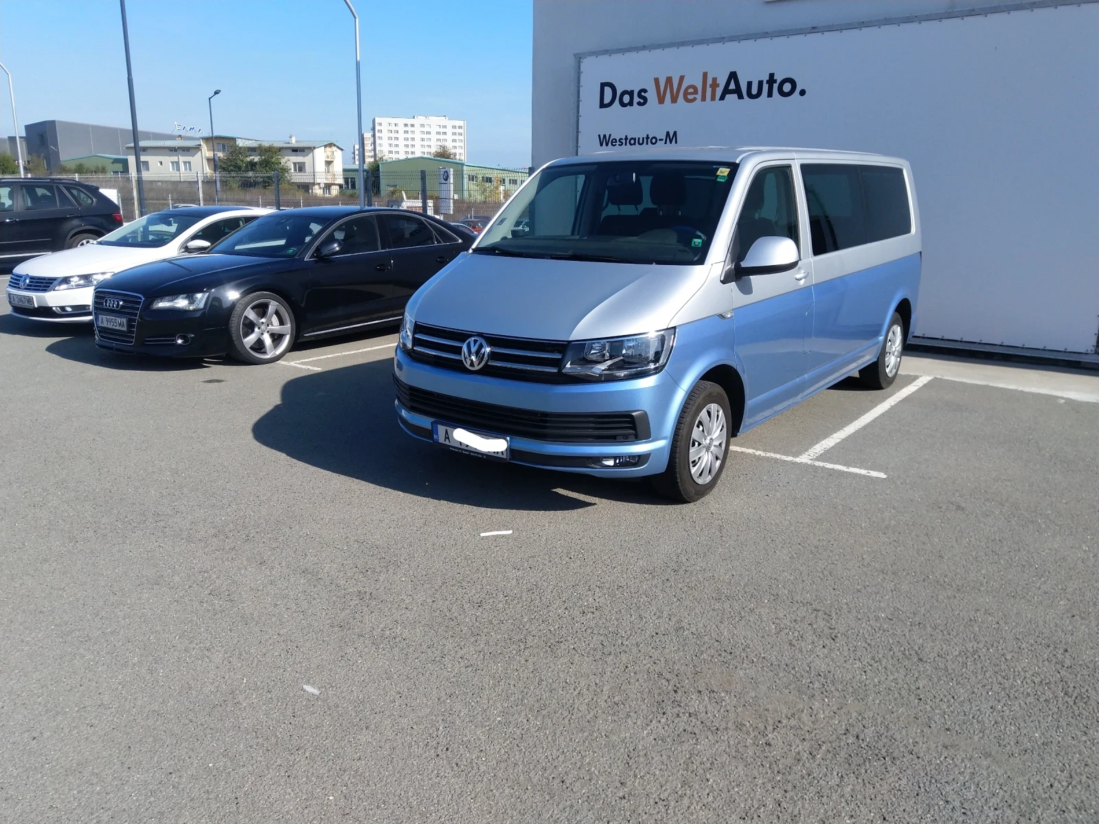 VW Caravelle Long, снимка 2 - Бусове и автобуси - 54755241