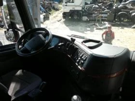 Volvo Fh 12 460 на части, снимка 5