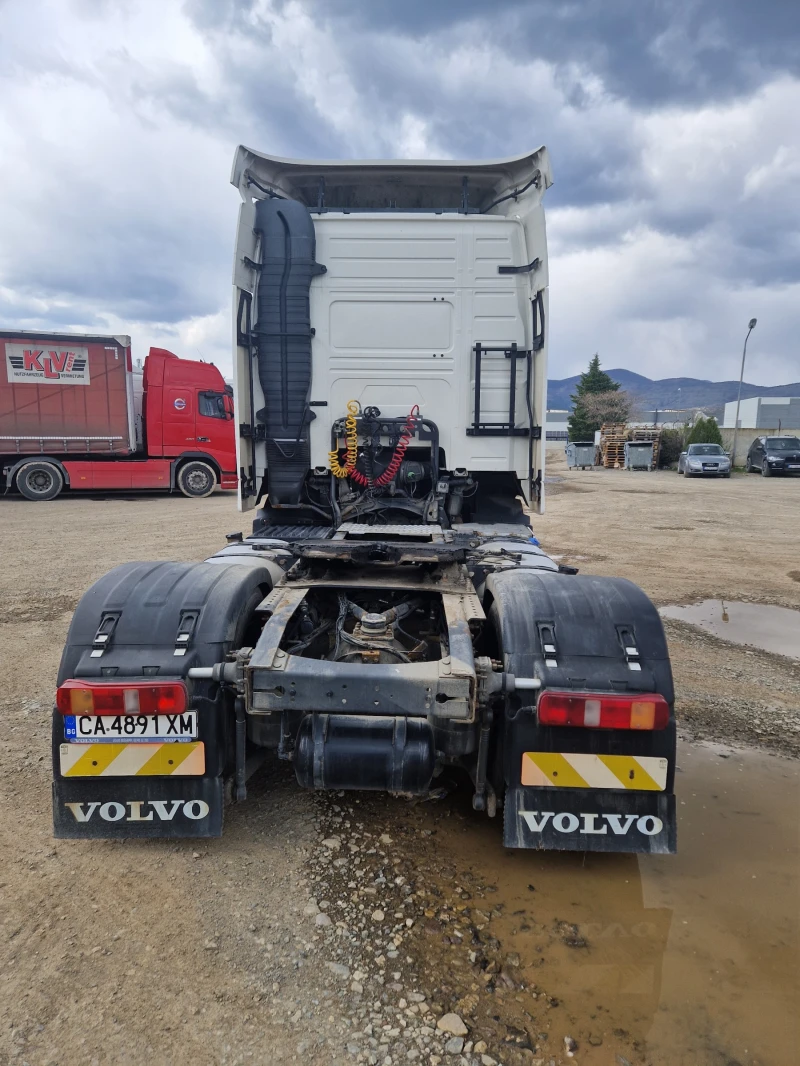 Volvo Fh, снимка 4 - Камиони - 52566381