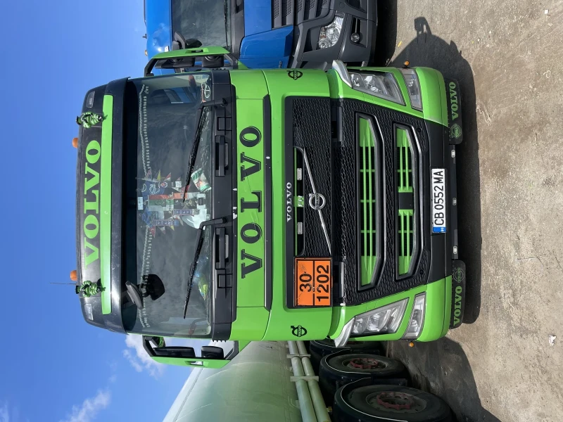 Volvo Fh 12 460 ADR, снимка 2 - Камиони - 52874678