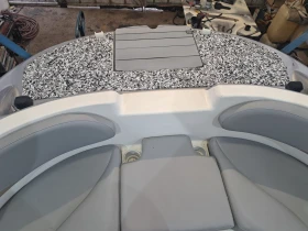 Моторна яхта Glastron DX 215, снимка 11