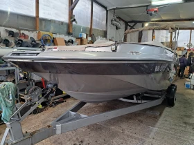 Моторна яхта Glastron DX 215, снимка 2