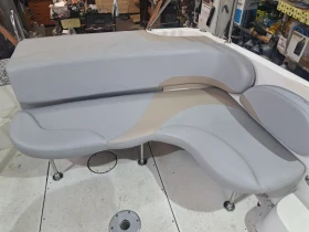 Моторна яхта Glastron DX 215, снимка 12